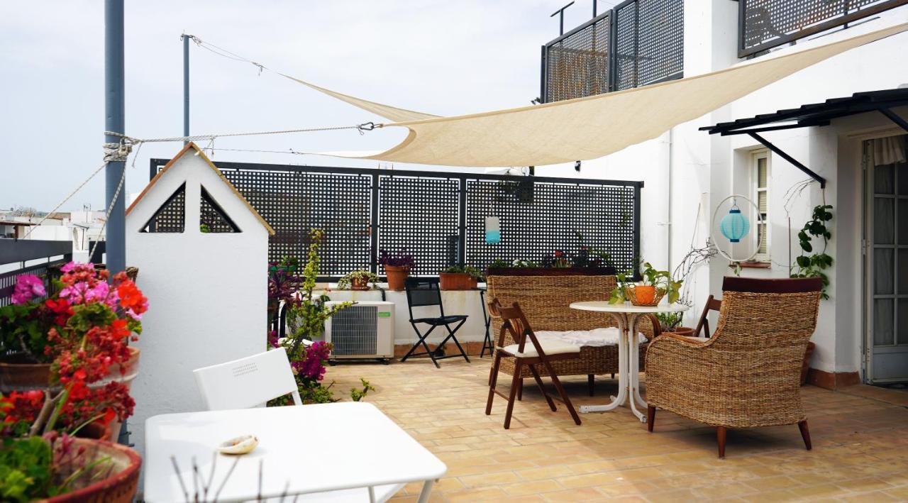 Hostal Trafalgar Barbate Exteriör bild